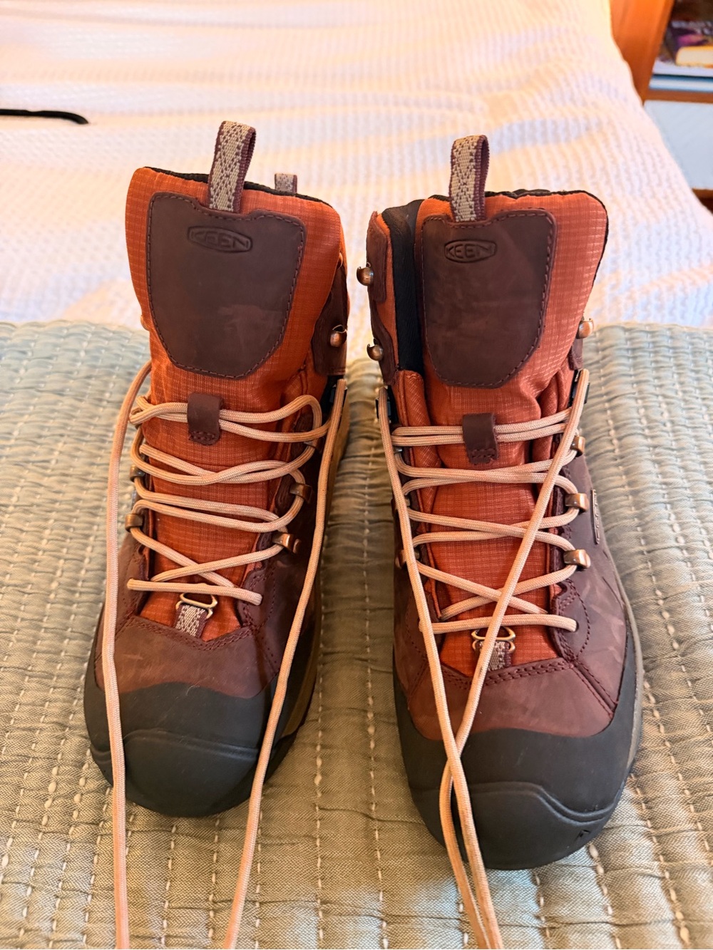 KEEN women’s Rust Brown Waterproof Hiking Boots
